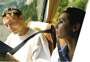 Albani Bus - noleggio autobus gran turismo e autovetture con conducente a Milano e Bergamo - contatti